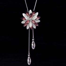 Non-fading Chain Adjustable Long Sweater Necklace Clothes Accessories Pendant (Option: Red And White Cat Dazzling)