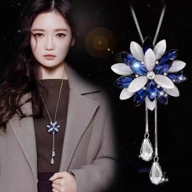 Non-fading Chain Adjustable Long Sweater Necklace Clothes Accessories Pendant (Option: Blue And White Cat Dazzling)